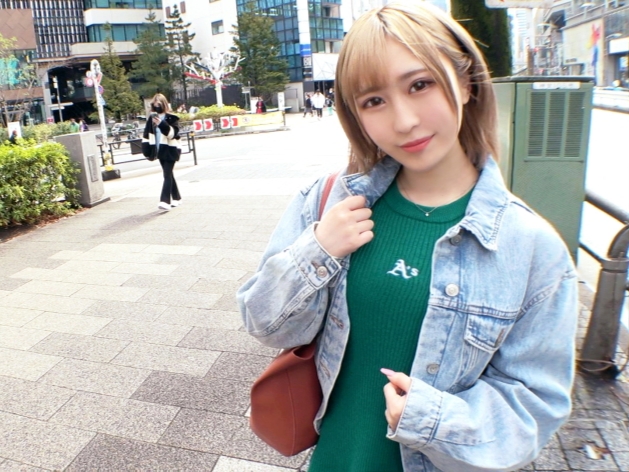 【金髪ギャルのエロ全開セックス】『気持ち良すぎる～！』スレンダーなボディとギャル特有の色気で男を誘惑！性欲全開で快感に溺れ、可愛い顔してエッチなことしまくり！全力で乱れる姿がたまらない♥