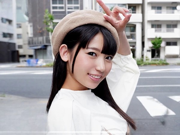 【素人×ハメ撮り】『いっぱいちょーだい♡』清楚な見た目でドスケベとかギャップがたまらん！軽いピストンでもすぐイっちゃうw