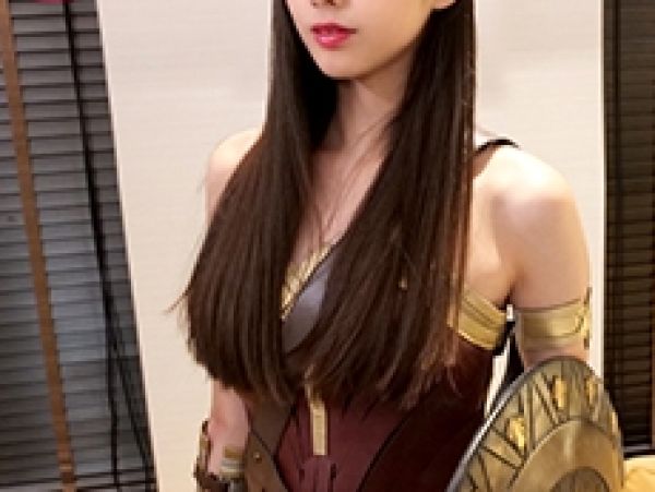 【芸能人モデル】コ【芸能人コスプレモデル】『撮影だけって言ったのに…』騙されて美ボディを晒すモデルさんが、コスプレ姿で生ハメされちゃう！カメラの前で本気のセックスを魅せる流出映像！♡スプレ大好き美女の危険な流出映像！写真撮影のはずが…騙されて美ボディを弄ばれ、生ハメSEXで喘ぎまくる！！ 芸能界の裏側で起こった禁断のエロ事件…♡ モデルさんのプライベートな趣味が、まさかのエロ動画に！？