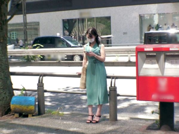 【人妻不倫】『旦那じゃ物足りないの…』性欲爆発の巨乳妻が、久々の他人棒に夢中！♡ 単身赴任中の旦那を裏切り、禁断の快楽に溺れる！久しぶりのセックスで感度MAX、巨乳を揺らしながらイキ乱れる姿がエロすぎる！