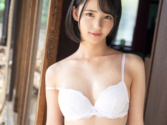 【汗だくセックス】美乳のキュートな彼女と体液まみれの濃厚プレイ！ 汗と愛液が混じり合うドロドロのセックスで感じまくる！ 体中べちゃべちゃになりながら、激しく求め合う熱い夜！♡