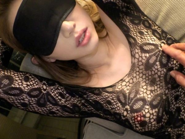 【禁断の愛人関係】『あなた…奥さんには内緒よ』スレンダー美人が卑猥な下着で誘惑！激しいピストンに何度もイキまくり、愛を確かめ合う濃厚不倫セックス！！