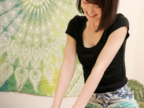 【美ボディエステ】『気持ちよくしてあげる…』スレンダー美人のエステ嬢がねっとりご奉仕！華奢な体で淫乱マンコを駆使し、肉棒を包み込み、中出しまで許しちゃう！極上エステ体験！♡