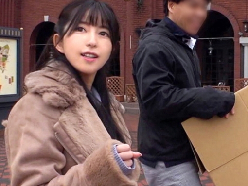 【巨乳美少女の淫乱覚醒】『もっと奥まで…』ナンパで捕まえた美巨乳ちゃんが、騎乗位で激しく腰を振りまくり！おっぱい揺らしてチンコに夢中になっちゃう！♡