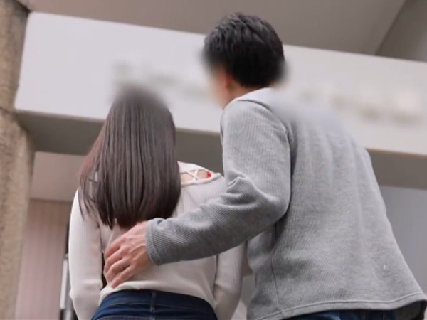 【新婚夫婦の甘い罠】『幸せな家庭を築くんだ』と誓った二人の前に突如現れた誘惑…新婚生活の裏側で繰り広げられる禁断のエロドラマ！期待と不安が交錯する中、夫婦の絆は試される！